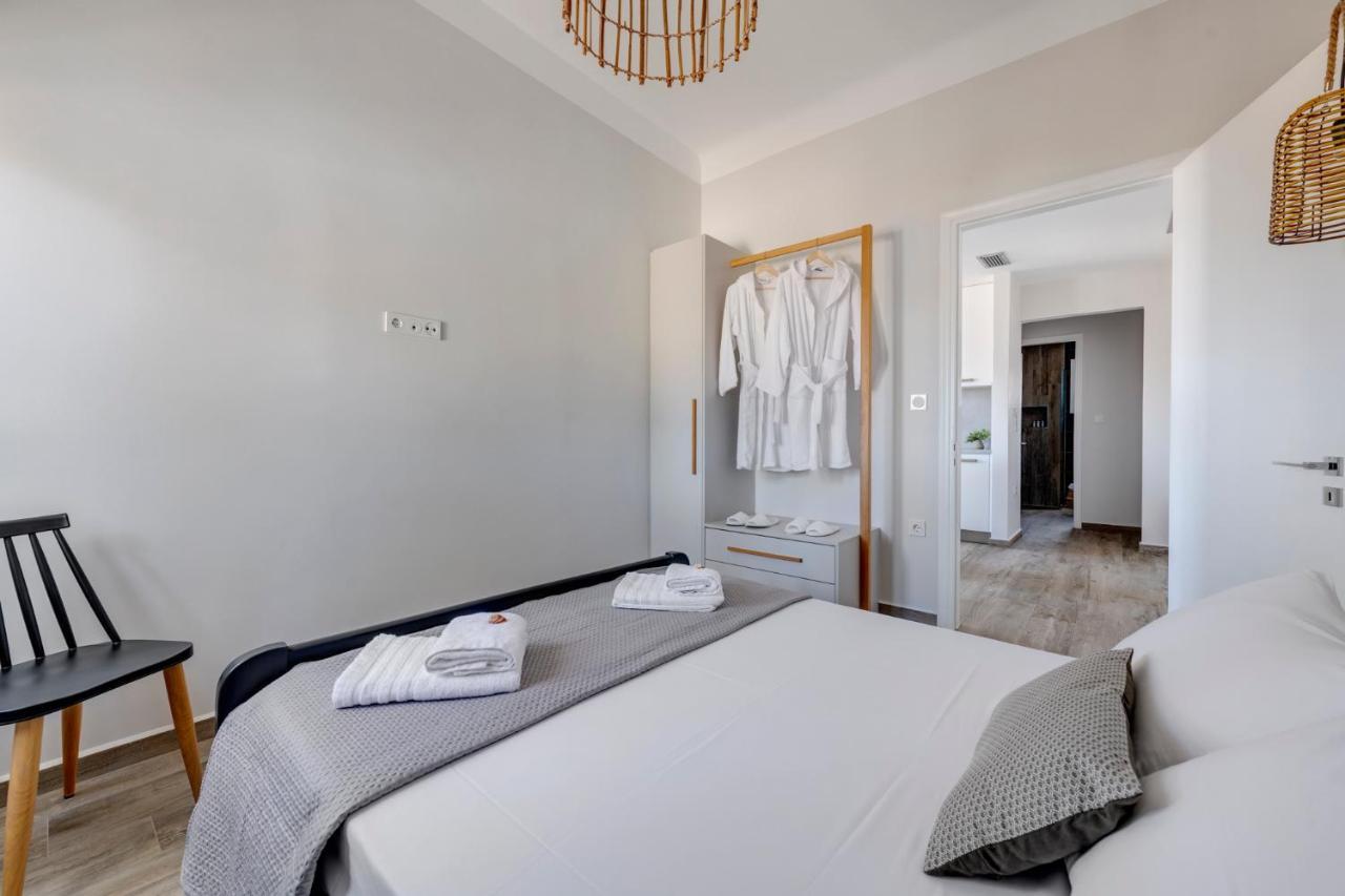 Villa Mare Syros Finikas  Buitenkant foto